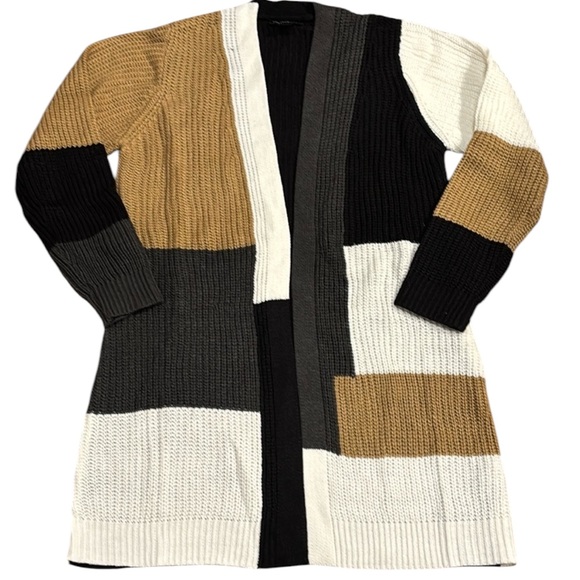 **NWOT** Fortune + Ivy Color Block Knit Sweater - Picture 2 of 6